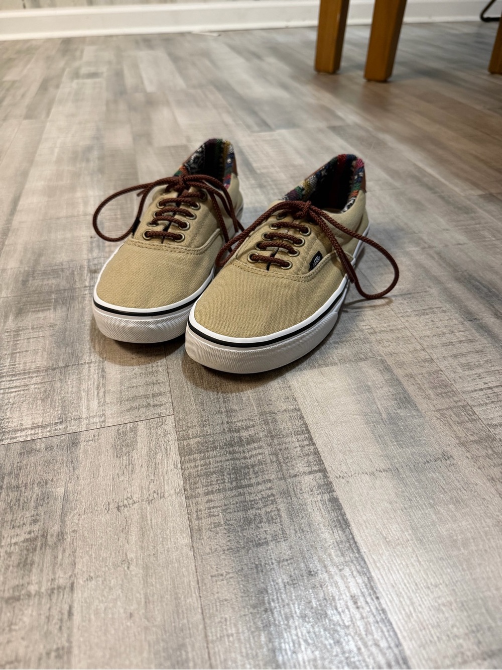 Vans Authentic Lo Pro Tan Canvas Sneakers Women’s Size 9 Brown Laces